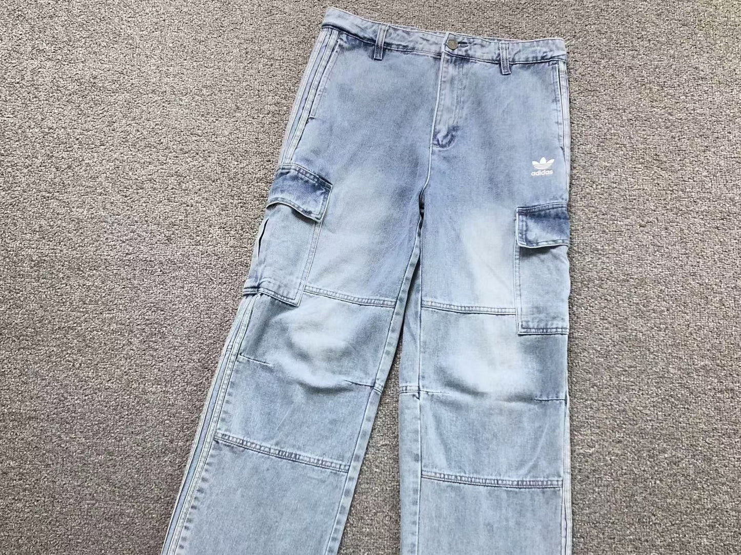 Calça Adidas Utility Cargo Denim 3-Stripes