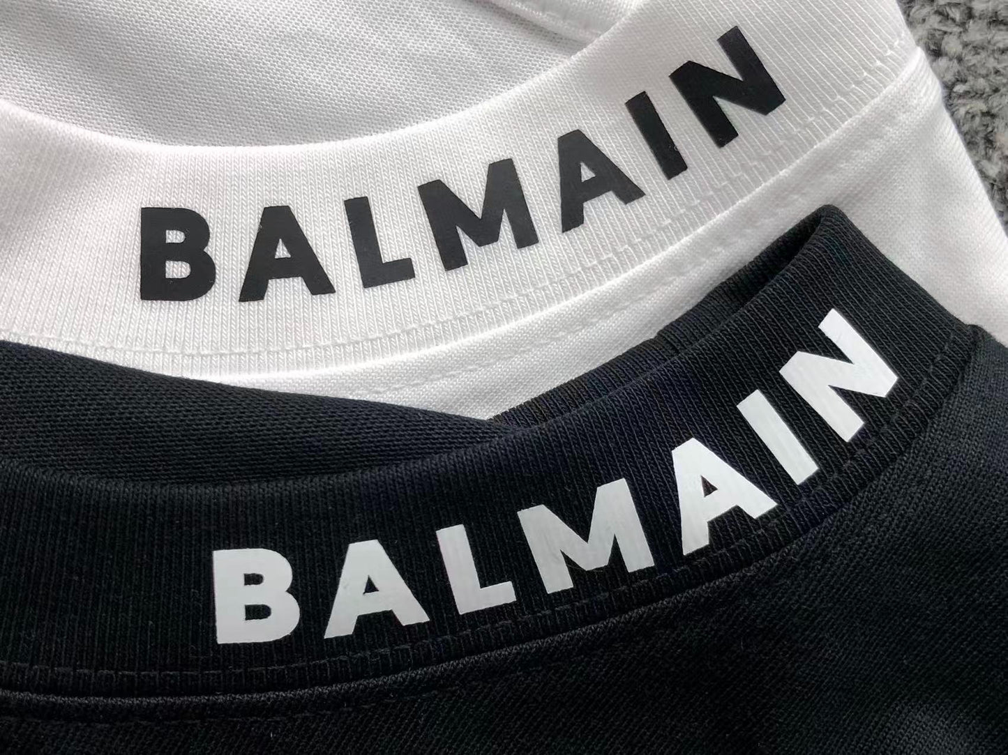 Camiseta Balmain Paris Logo Premium
