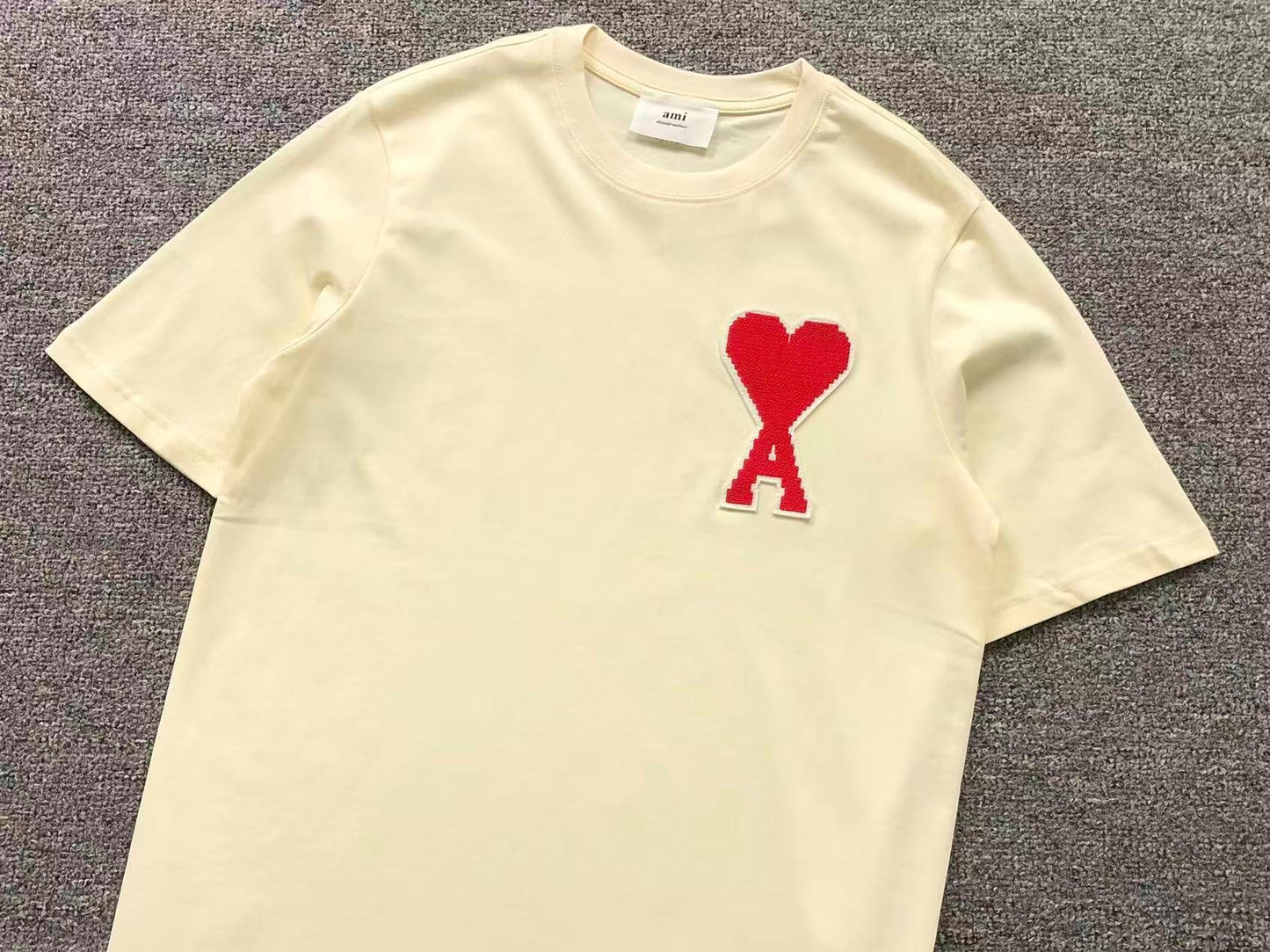Camiseta AMI Paris Big Heart Logo Classic