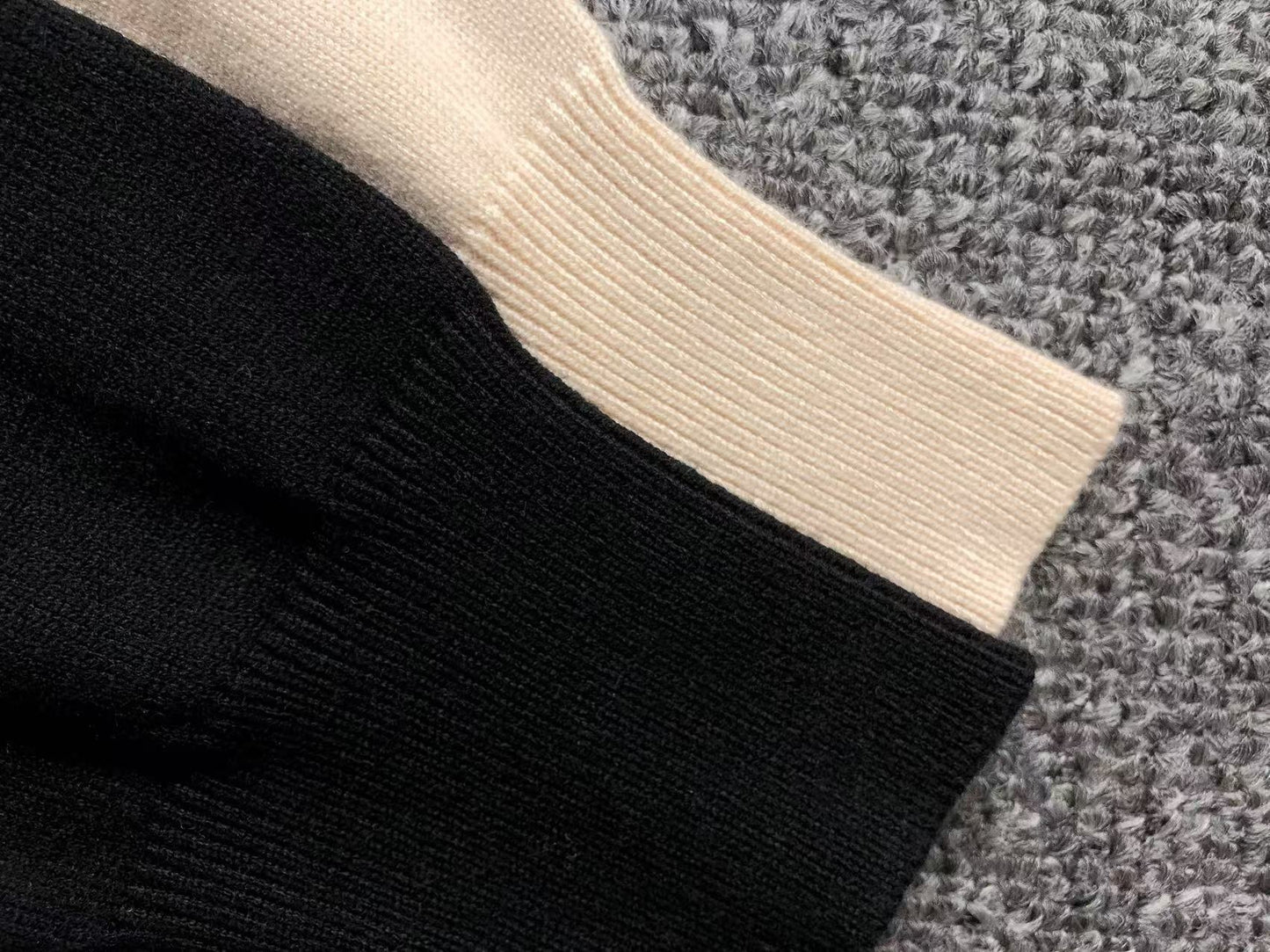 Suéter AMIRI Textured Logo