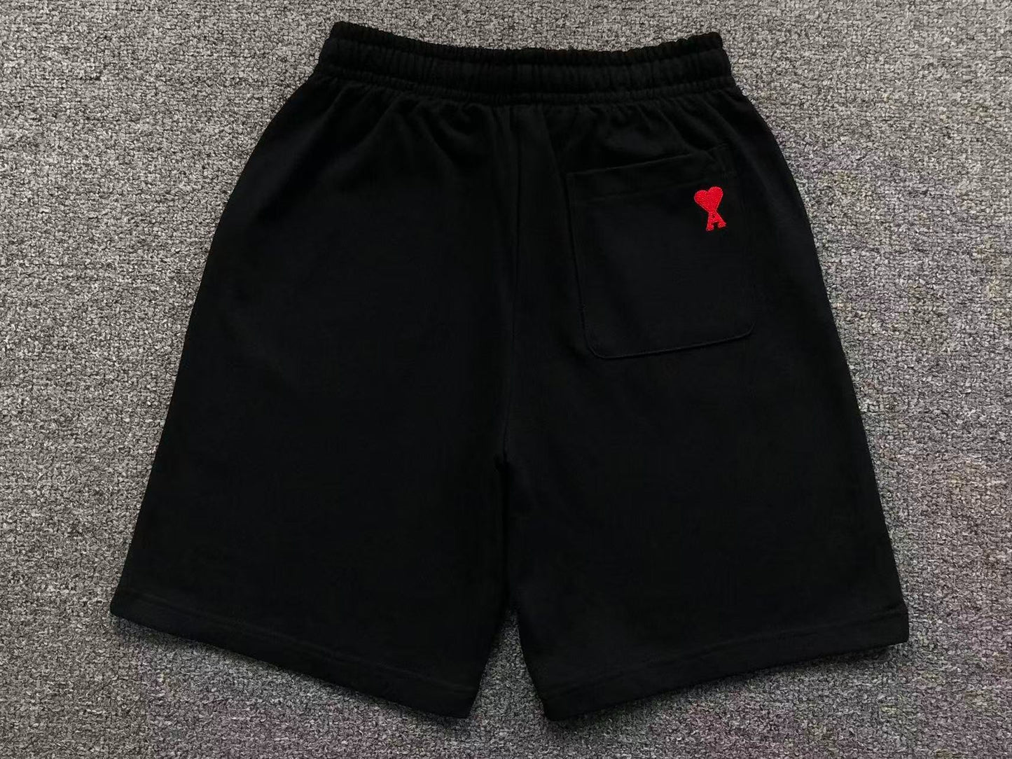 Short AMI Paris Pocket Heart Logo