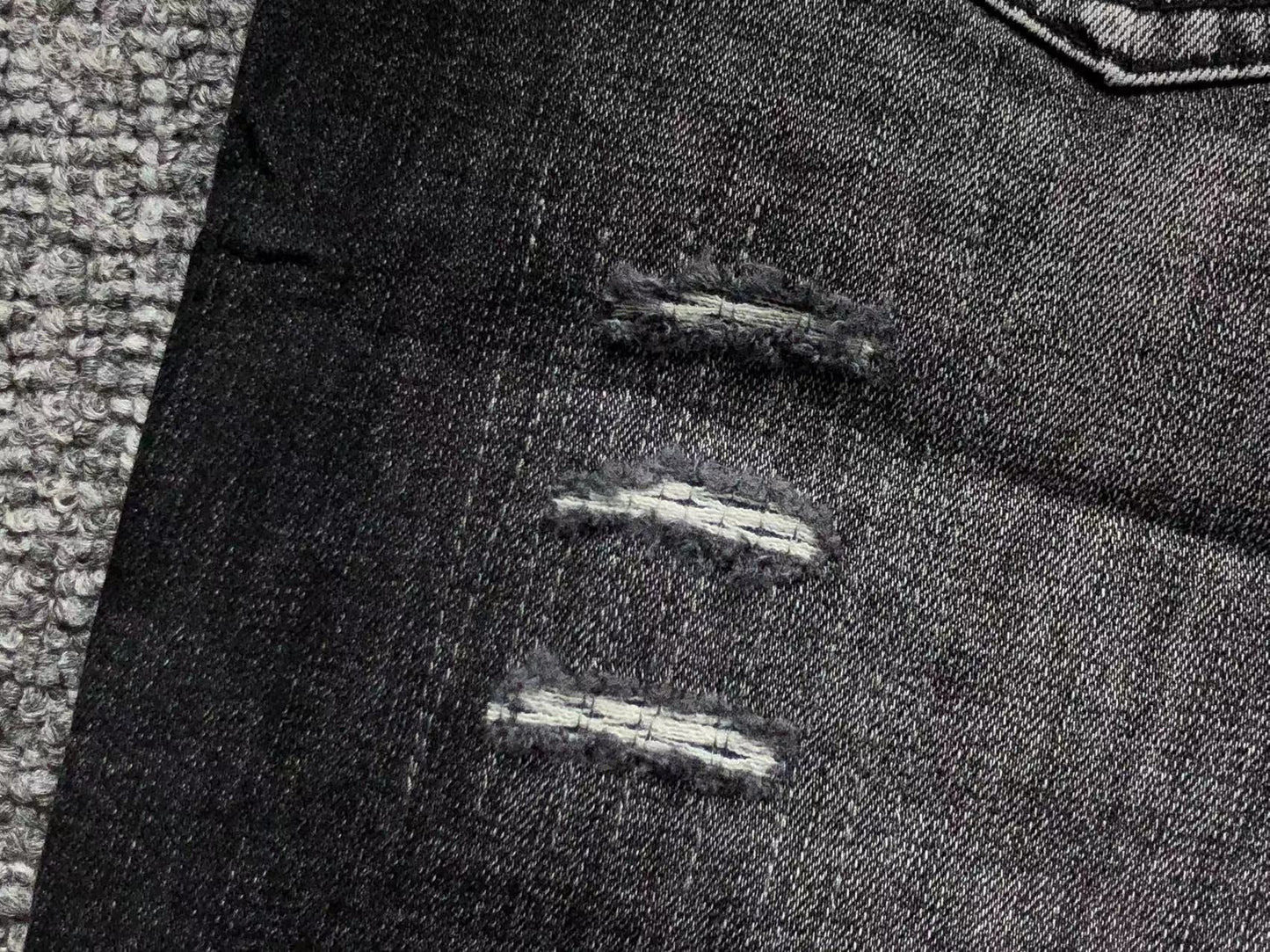Calça Jeans AMIRI Distressed Black