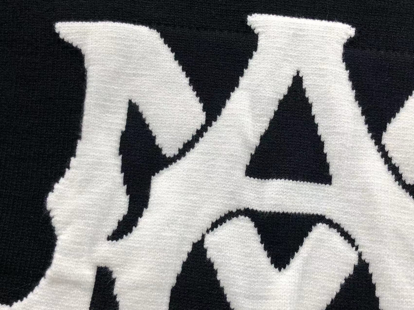 Suéter AMIRI Monogram Knit Tee
