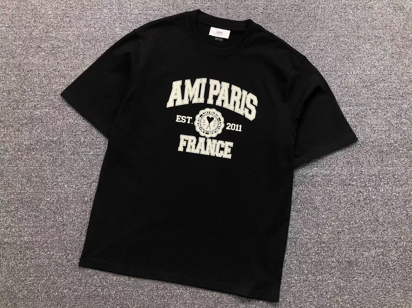 Camiseta AMI Paris College Logo France
