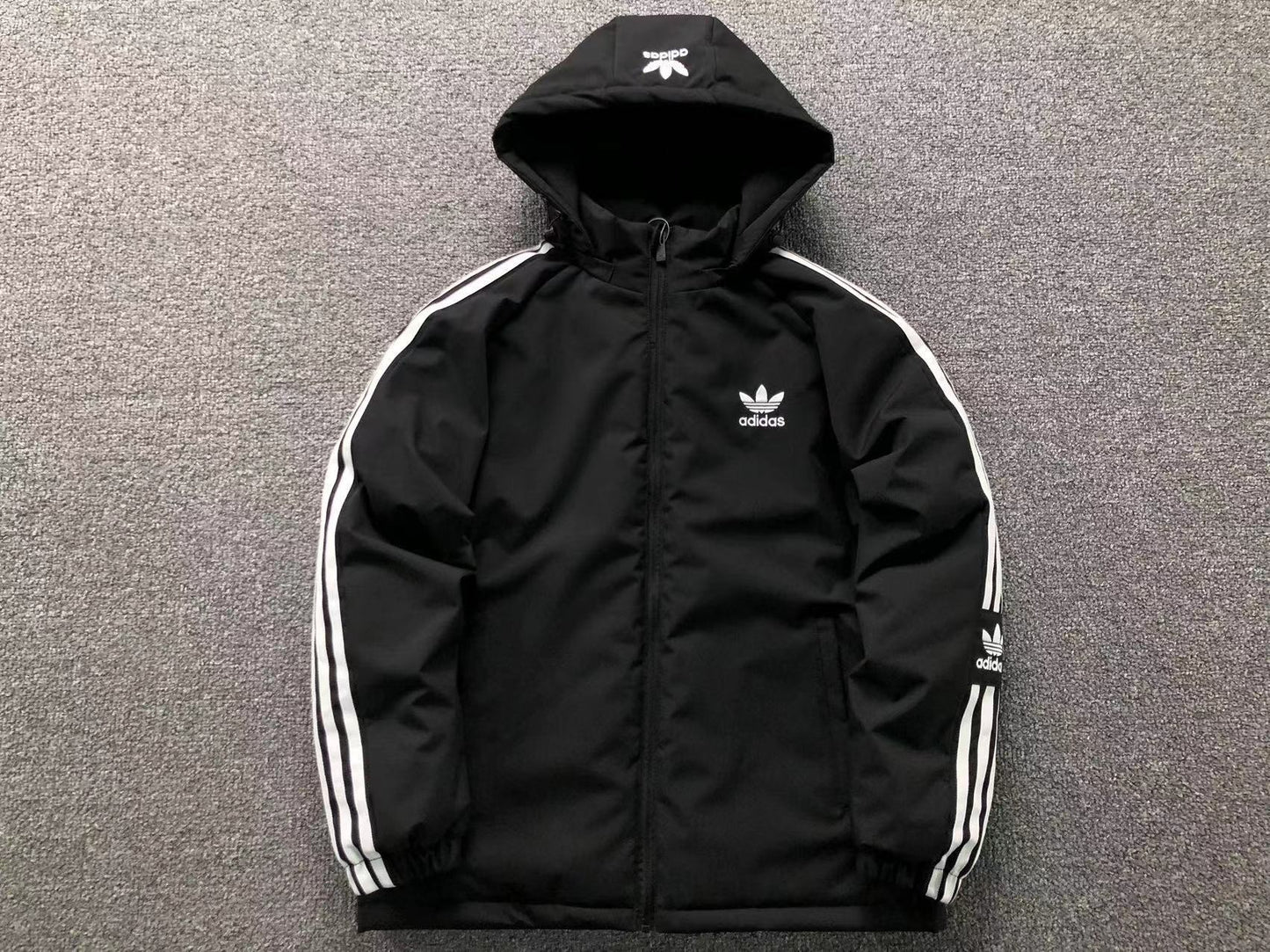 Jaqueta Corta Vento adidas Essential Windbreaker