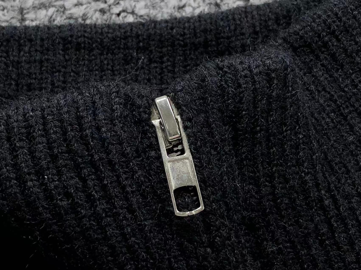 Suéter AMI Paris Gola Alta Zip