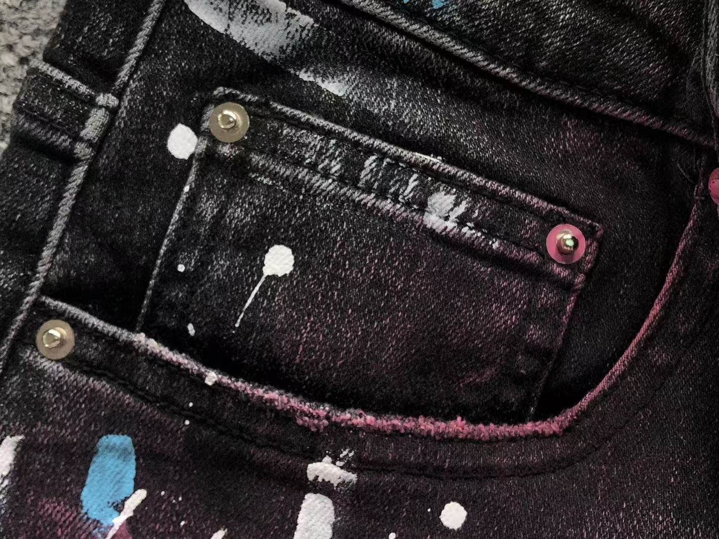 Calça AMIRI Galaxy Paint Black Denim