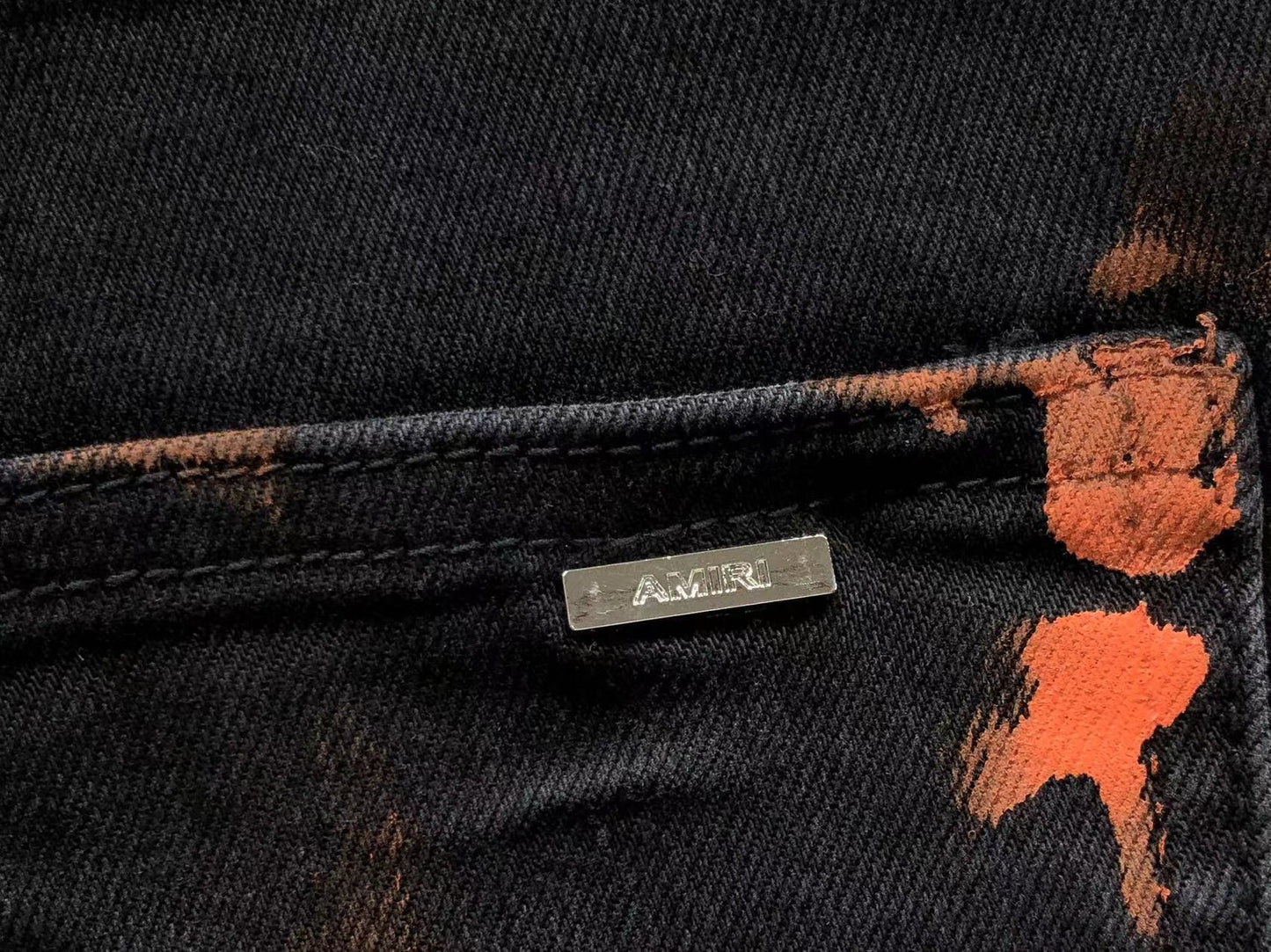 Calça AMIRI Logo Paint Splatter Black Denim