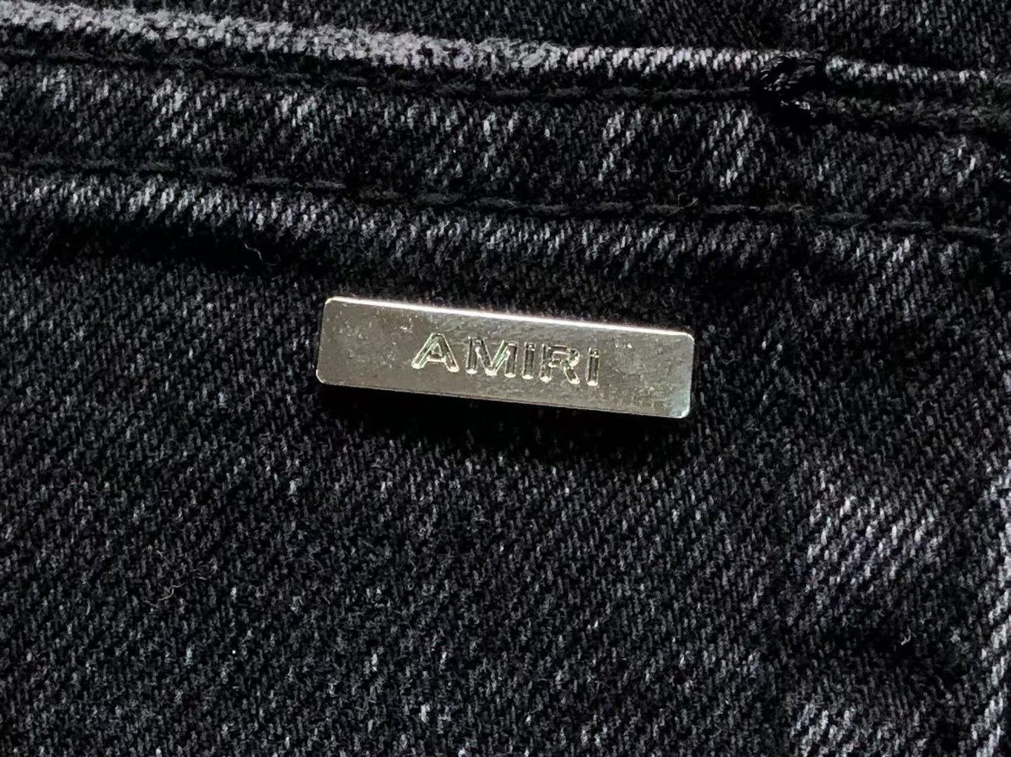 Calça AMIRI Black Paint Wash Denim