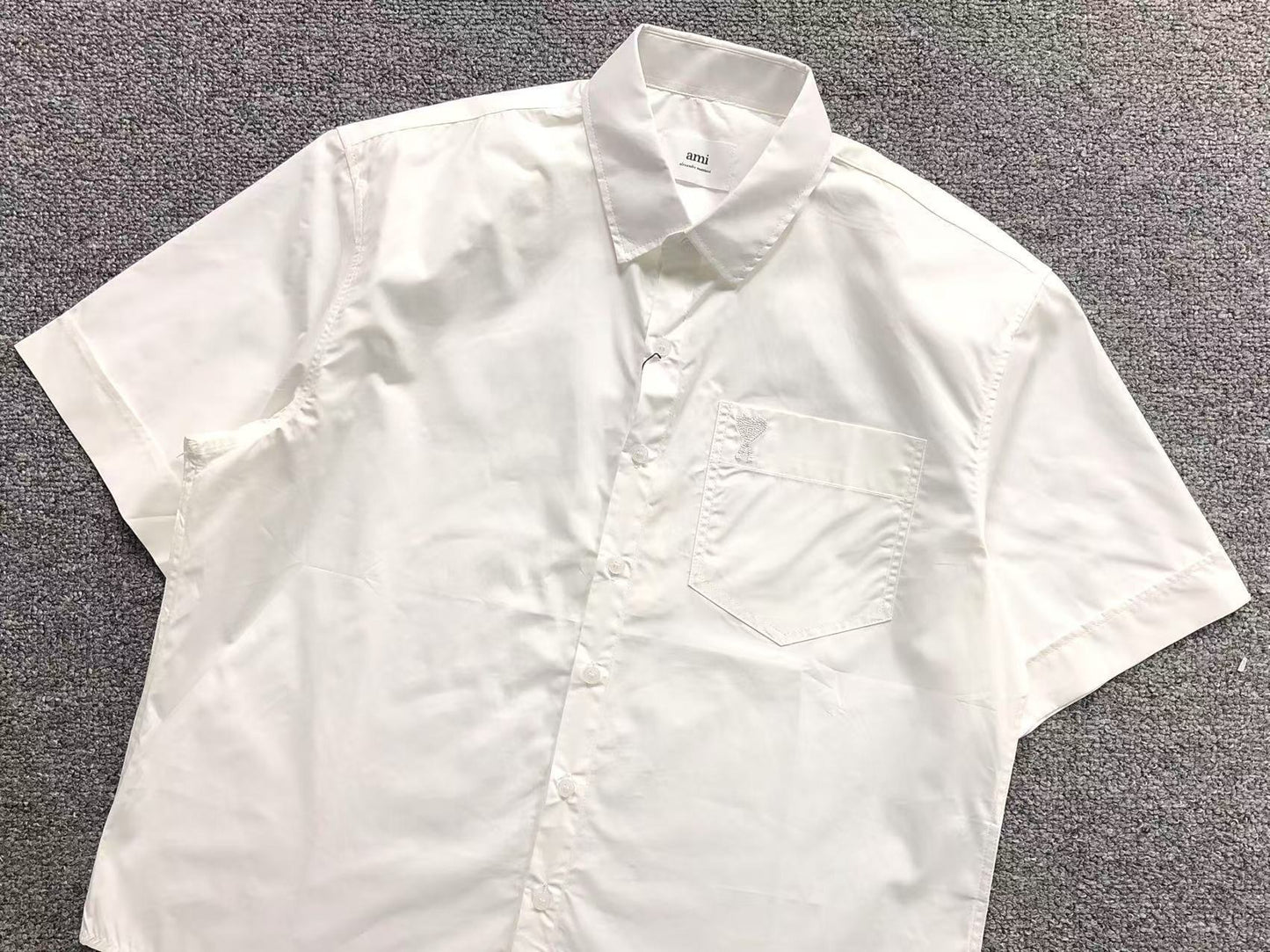Camisa AMI Paris Heart Logo Pocket Shirt