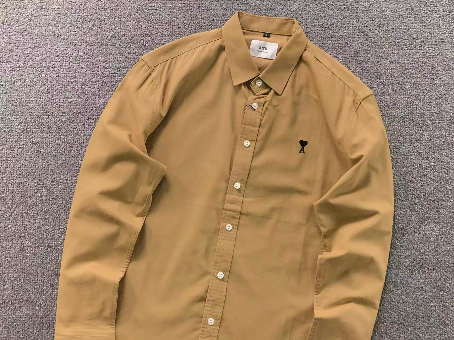 Camisa AMI Paris Heart Logo Classi