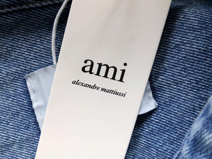 Camisa AMI Paris Denim Cropped Logo Coração