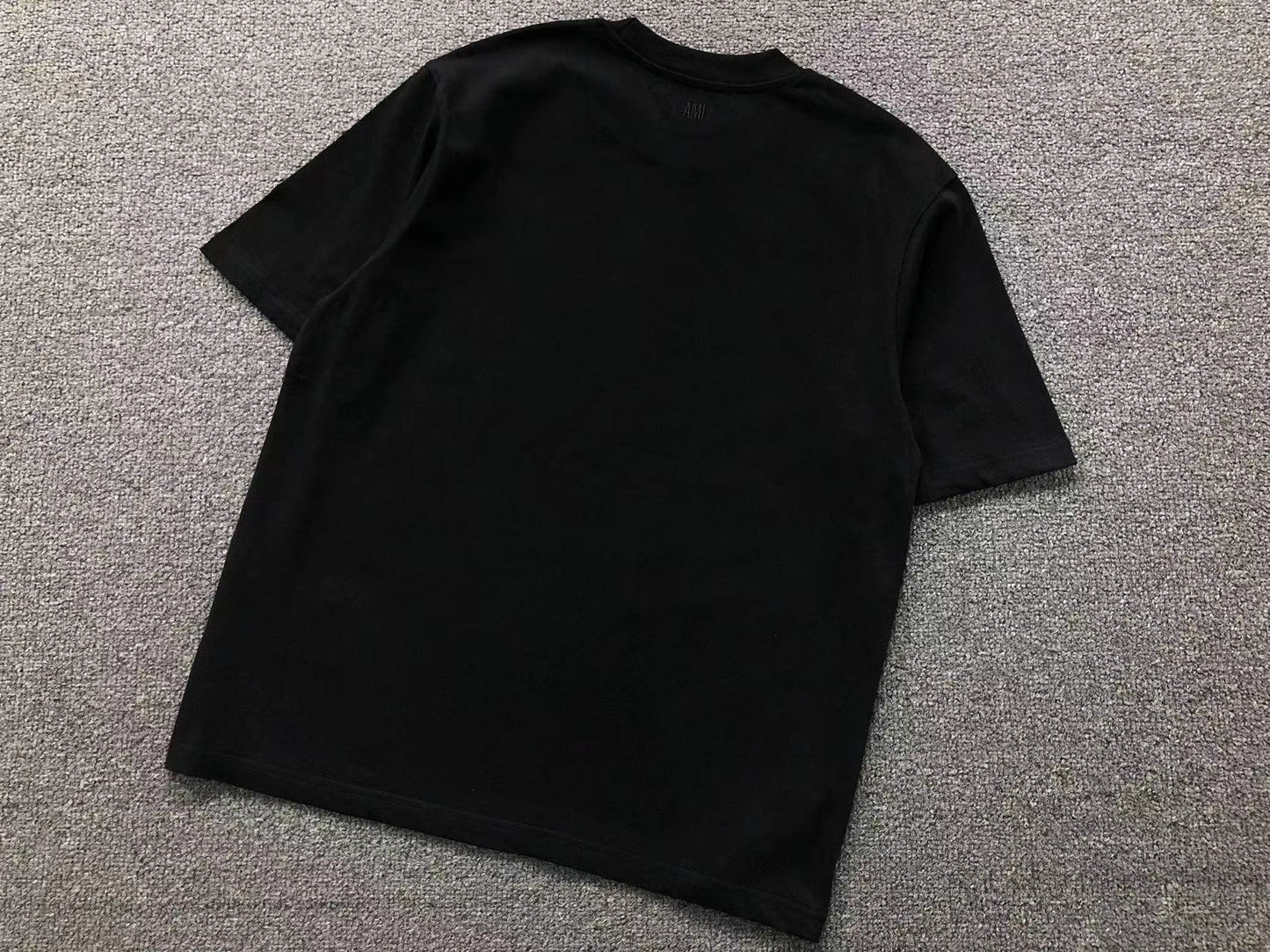 Camiseta AMI Paris Mini Heart Logo Classic