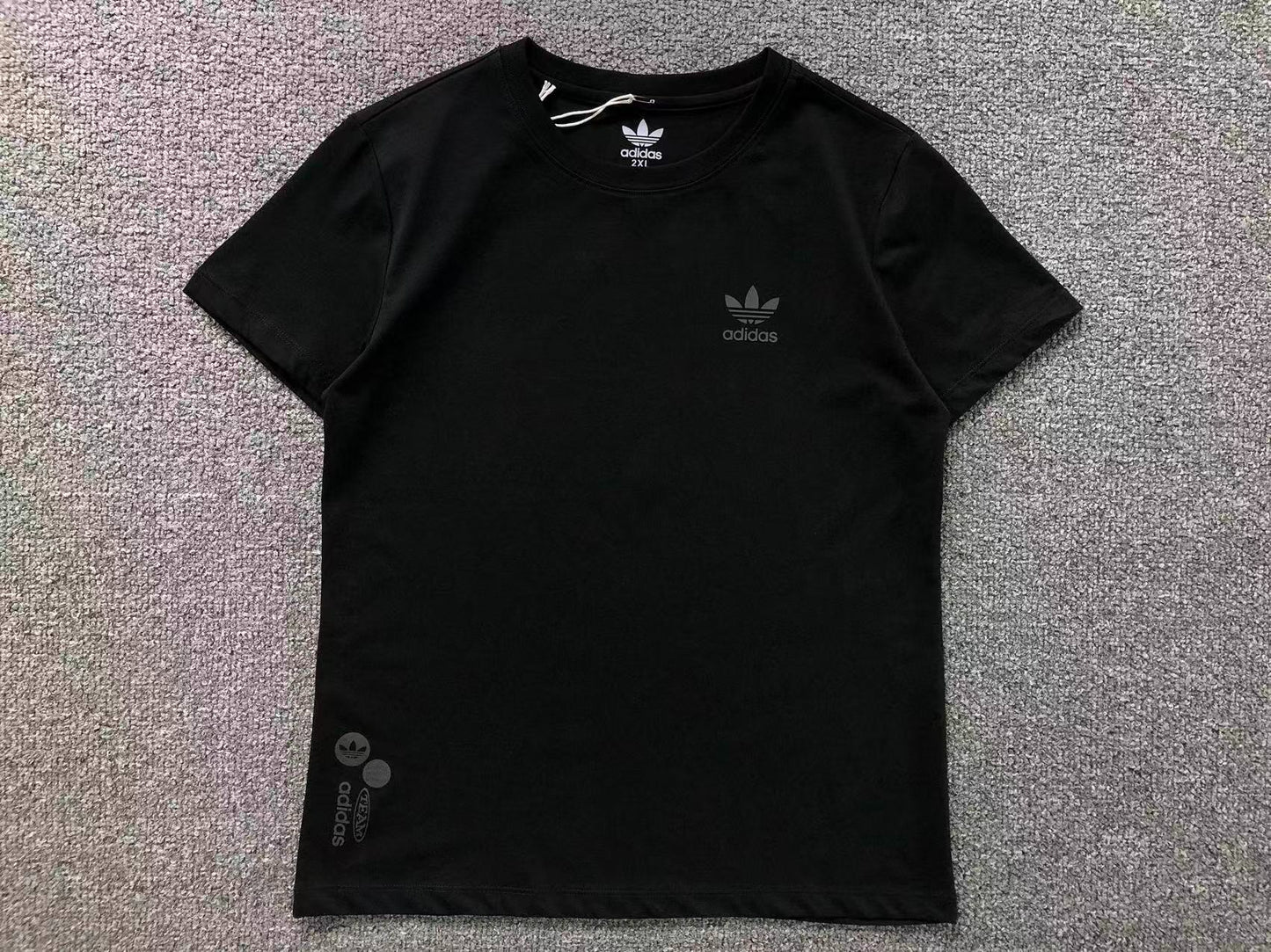 Camiseta Adidas Everyday Femimina