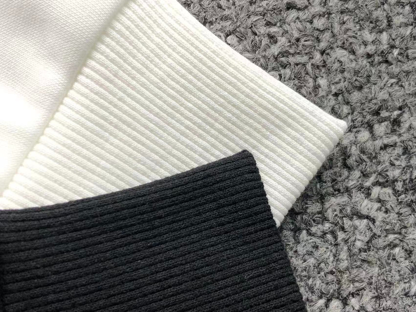 Moletom Adidas Essential Clean Crew