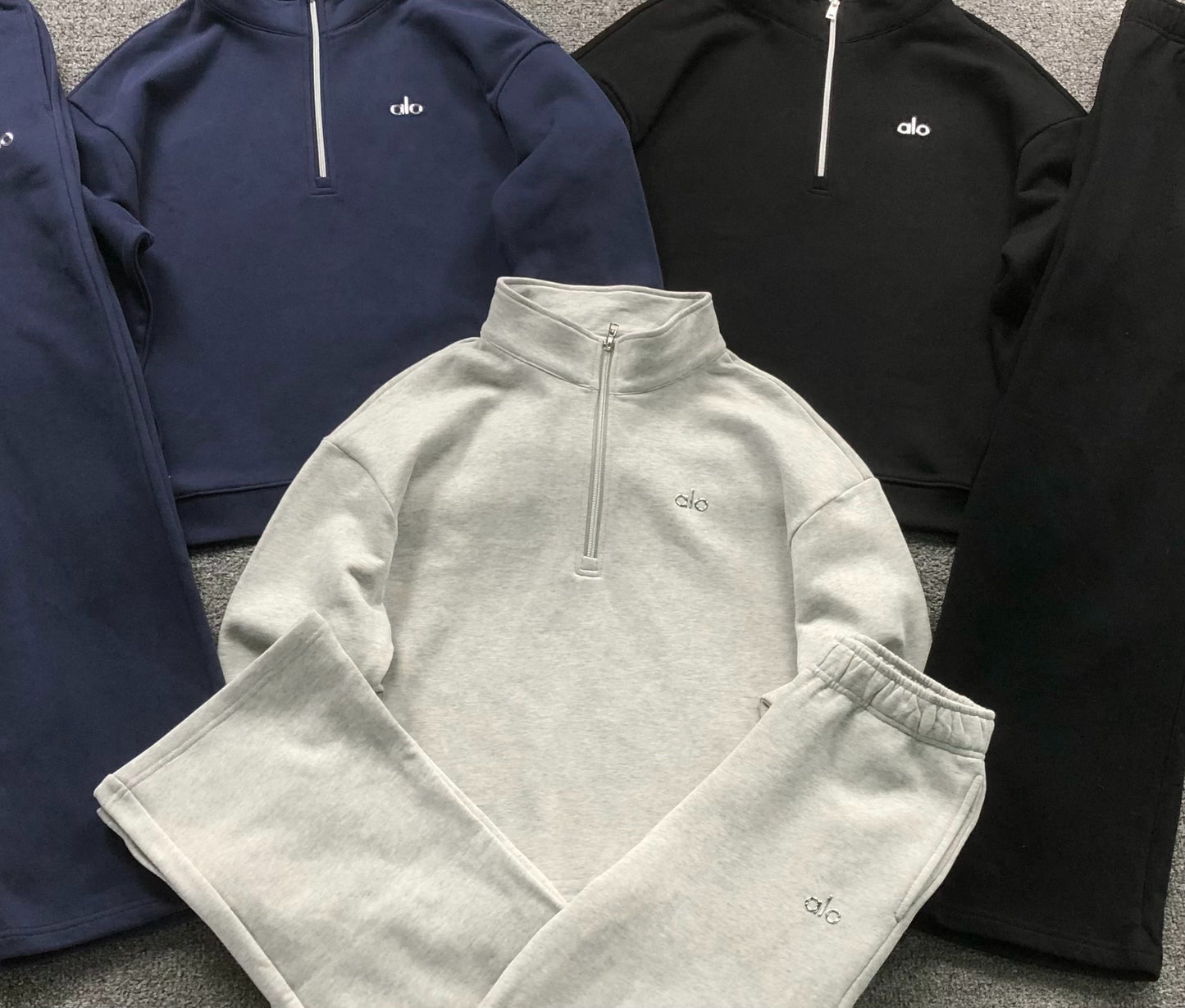 Conjunto Alo Moletom Jogger Half Zip