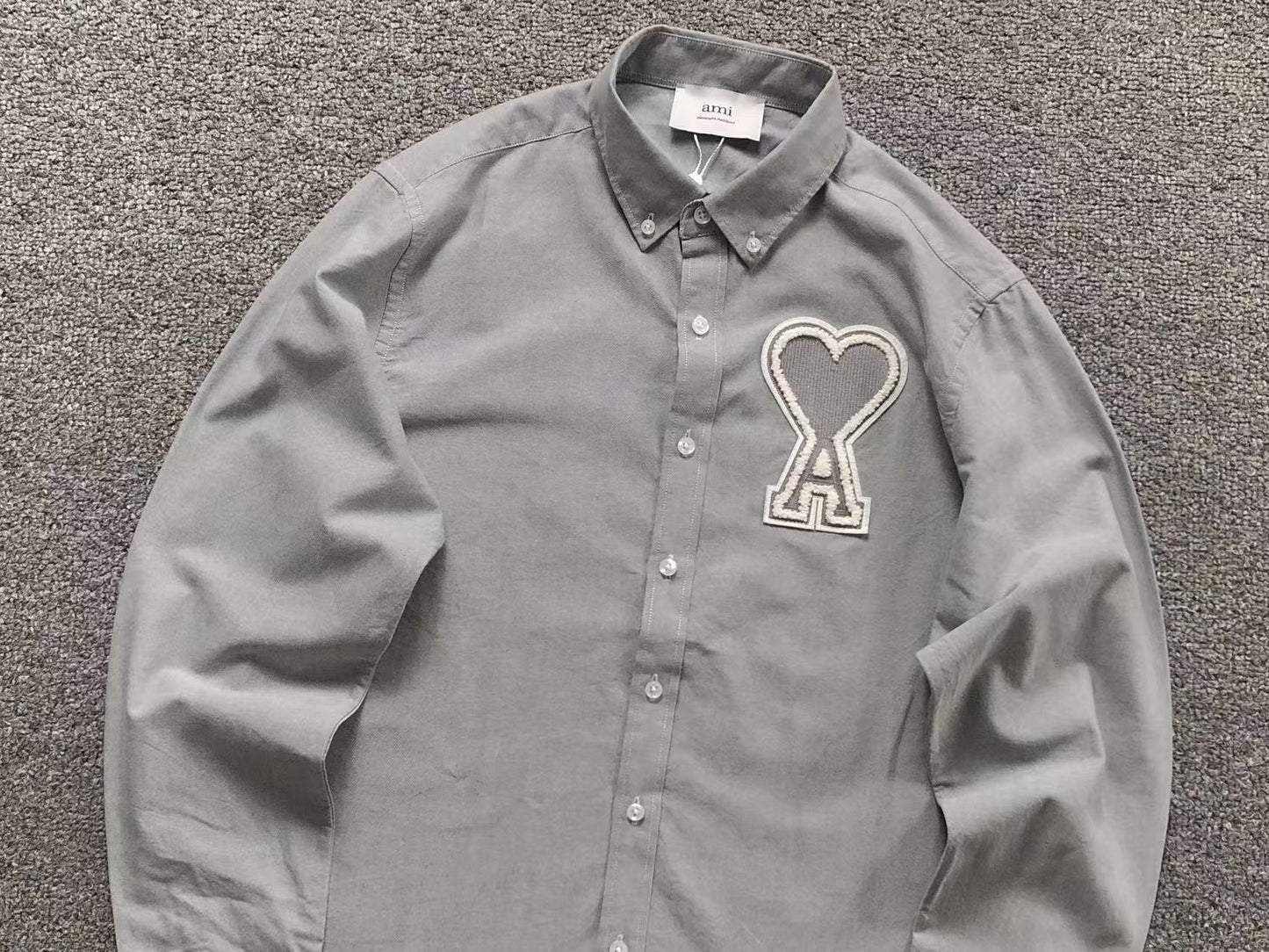 Camisa Social AMI Paris Big Heart Oxford
