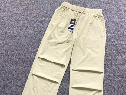 Calça Adidas Urban Utility Pants