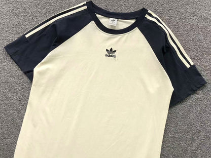 Camiseta Adidas Raglan Contrast Feminino