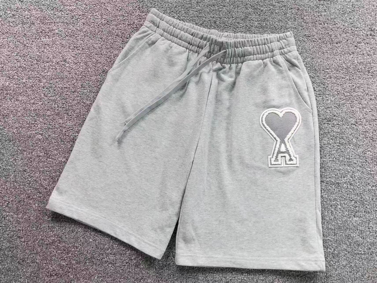 Short AMI Paris Big Heart Logo