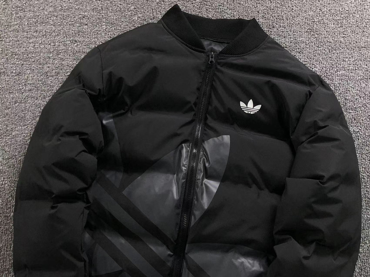 Jaqueta adidas Iconic Puff Jacket