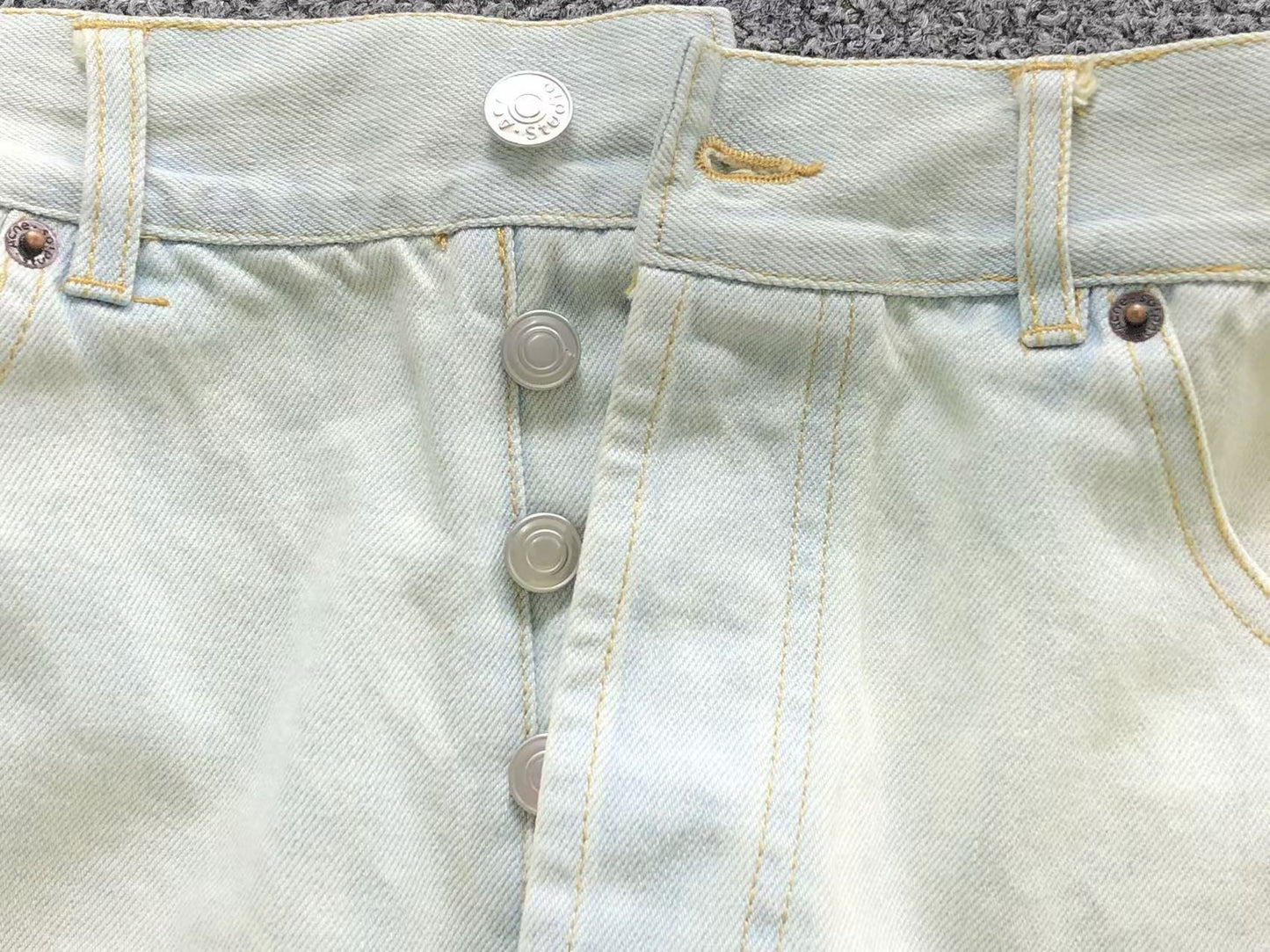 Shorts Acne Studios Jeans Vintage Ripped Denim