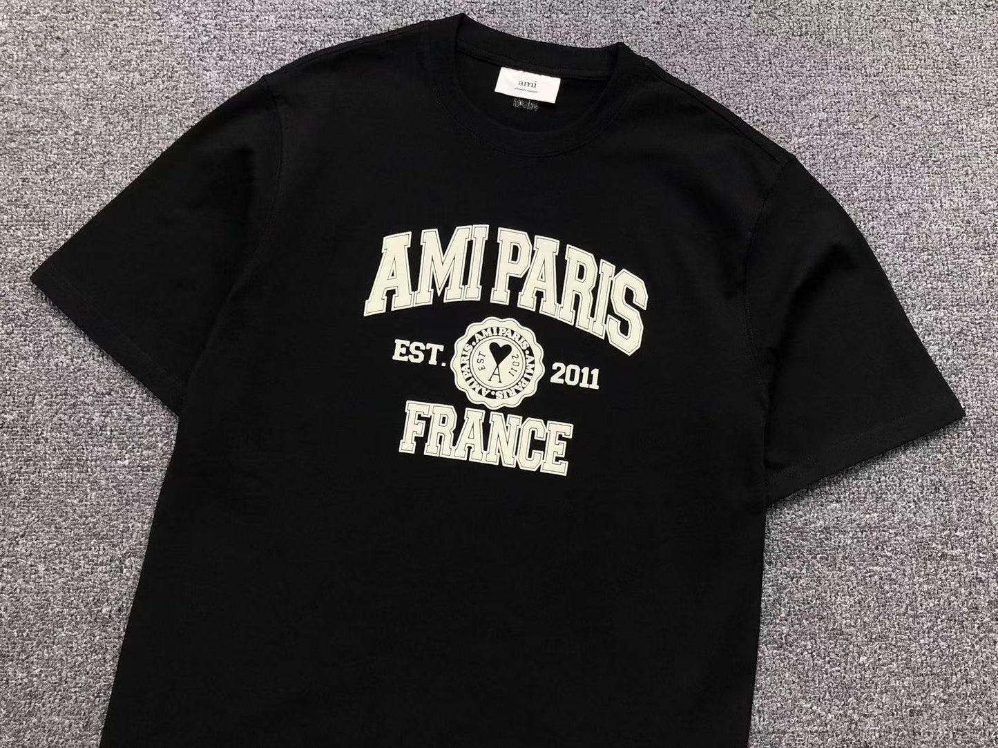 Camiseta AMI Paris College Logo France