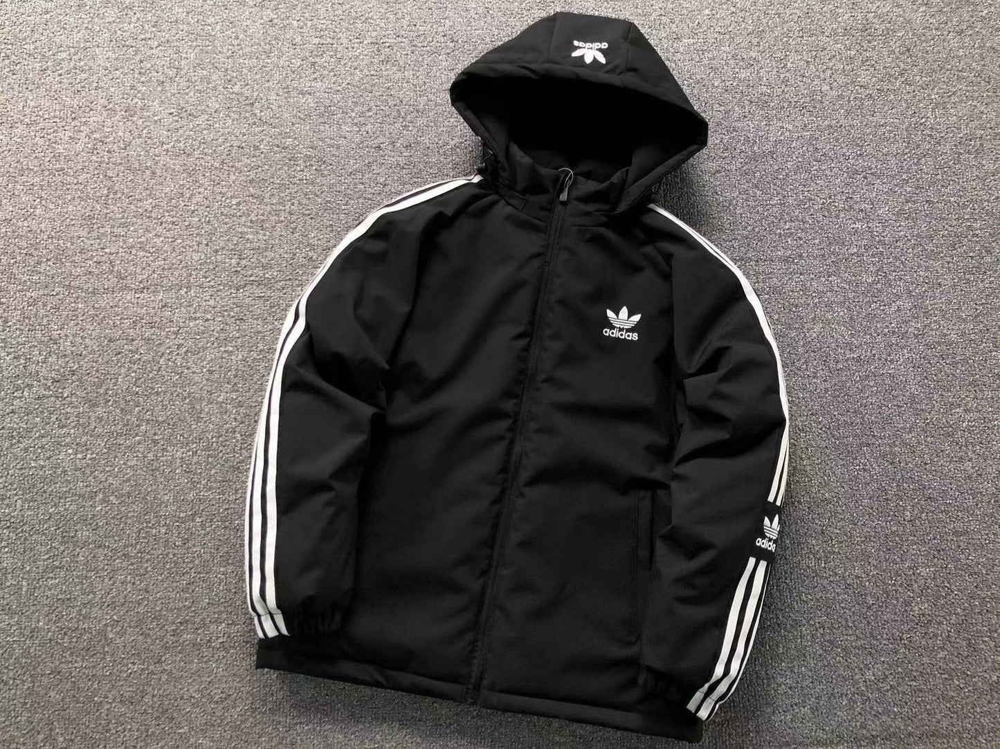 Jaqueta Corta Vento adidas Essential Windbreaker