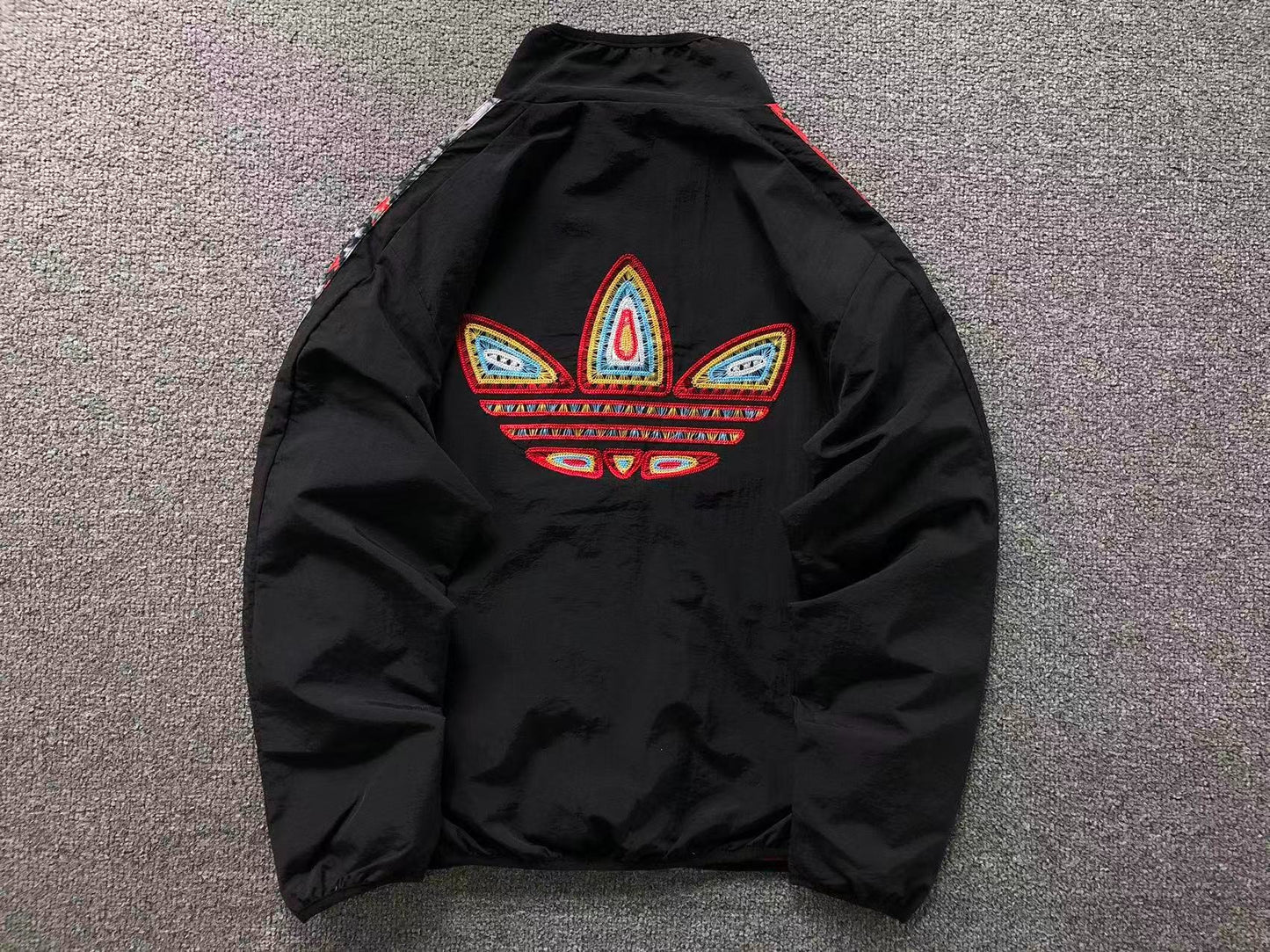 Jaqueta adidas Reversible Knit Tech