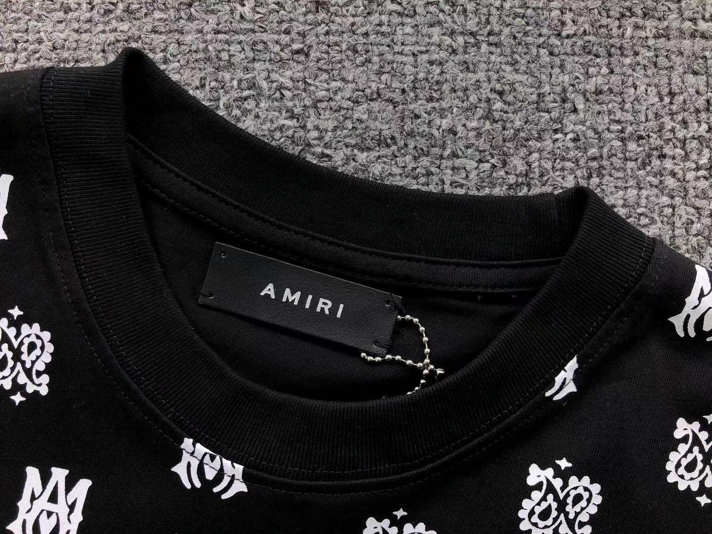 Camiseta AMIRI Monogram Pattern All Ove