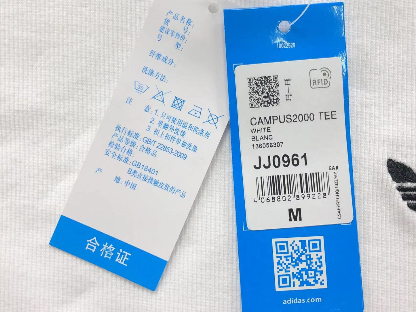 Camiseta Adidas Originals Slim Stripes Feminina