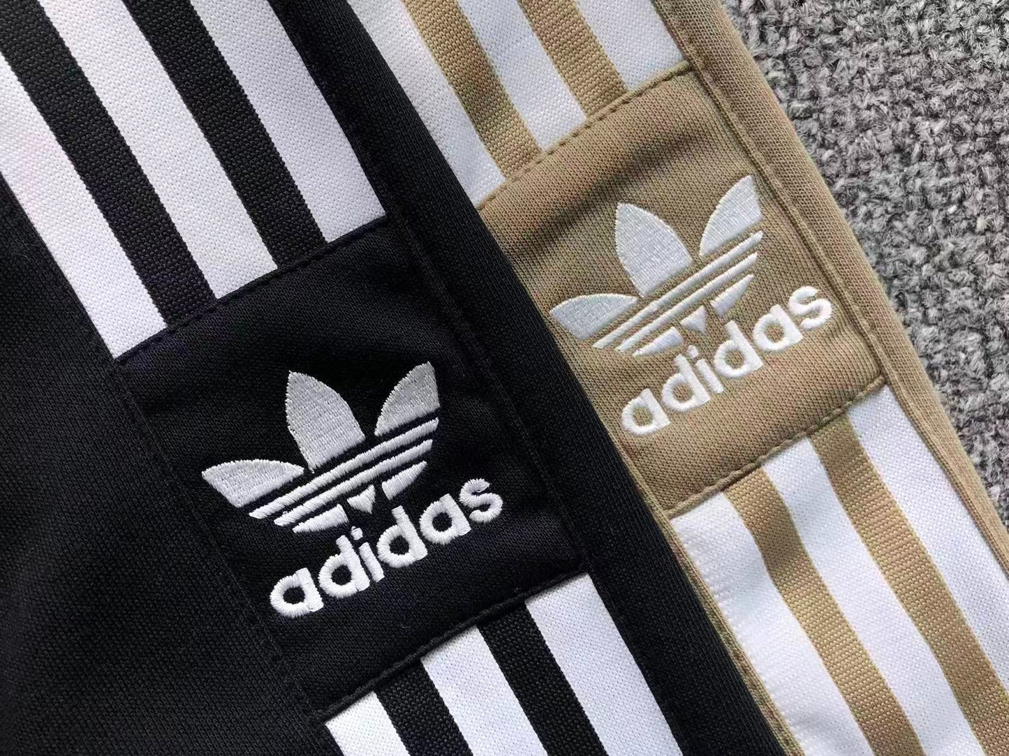 Moletom Adidas Originals Crewneck Vintage Stripes