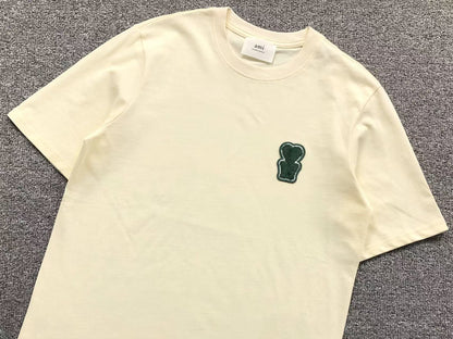 Camiseta AMI Paris Heart Patch Contrast Tee