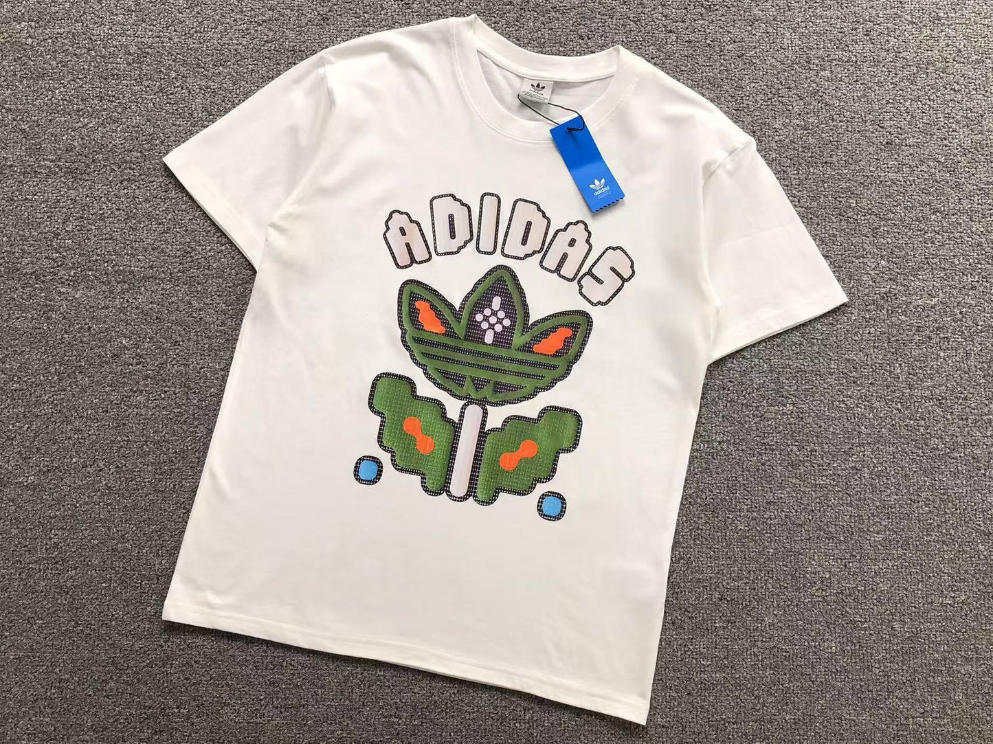 Camiseta Adidas Trefoil Bug