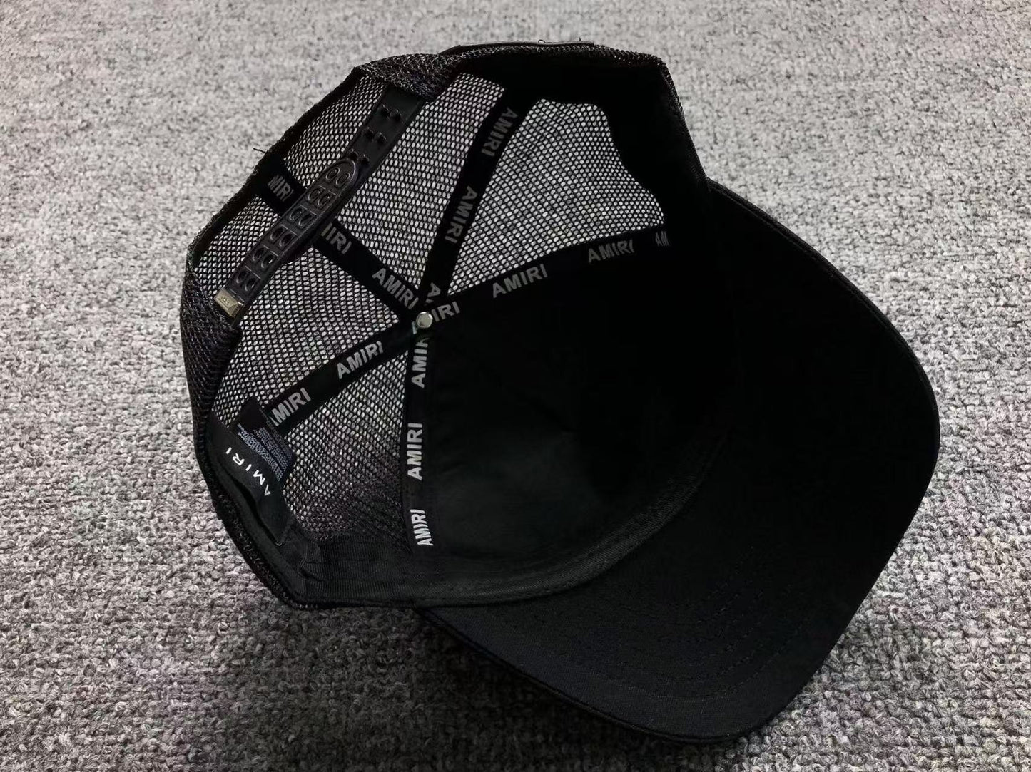 Boné Trucker AMIRI Glitch Logo White