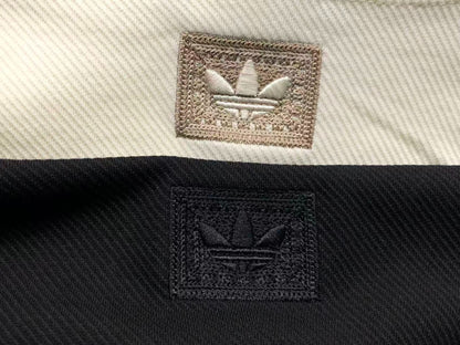 Moletom Adidas Clean Heritage Fit Feminina