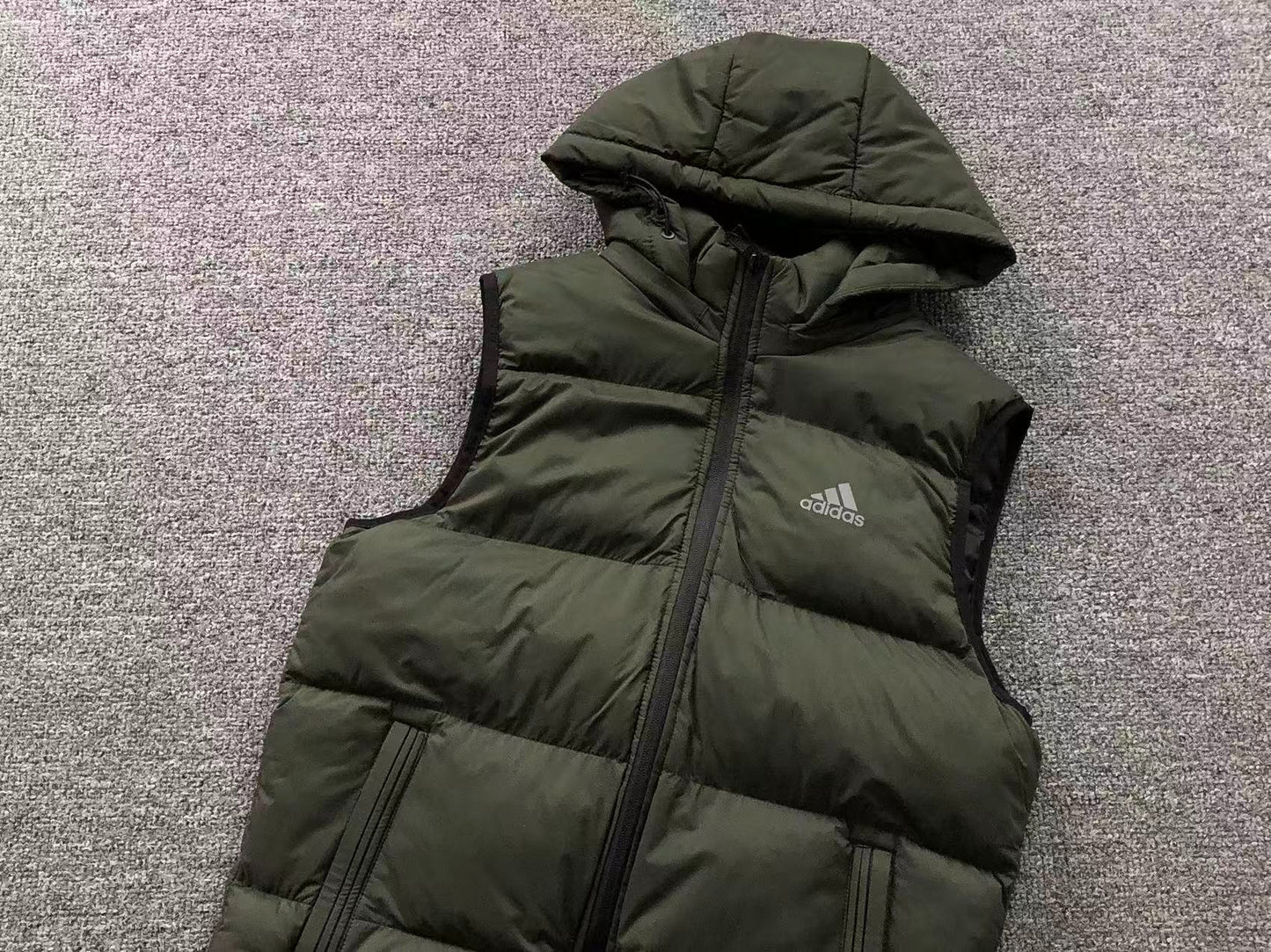 Jaqueta Colete Puffer adidas Thermal Core