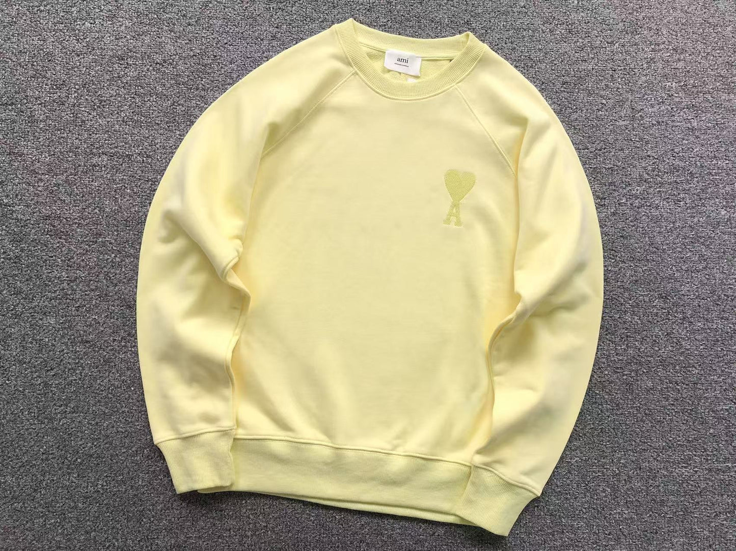 Moletom AMI Paris Ami de Cœur Crewneck