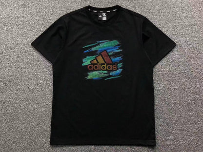 Camiseta Adidas Brush Stroke Color Logo