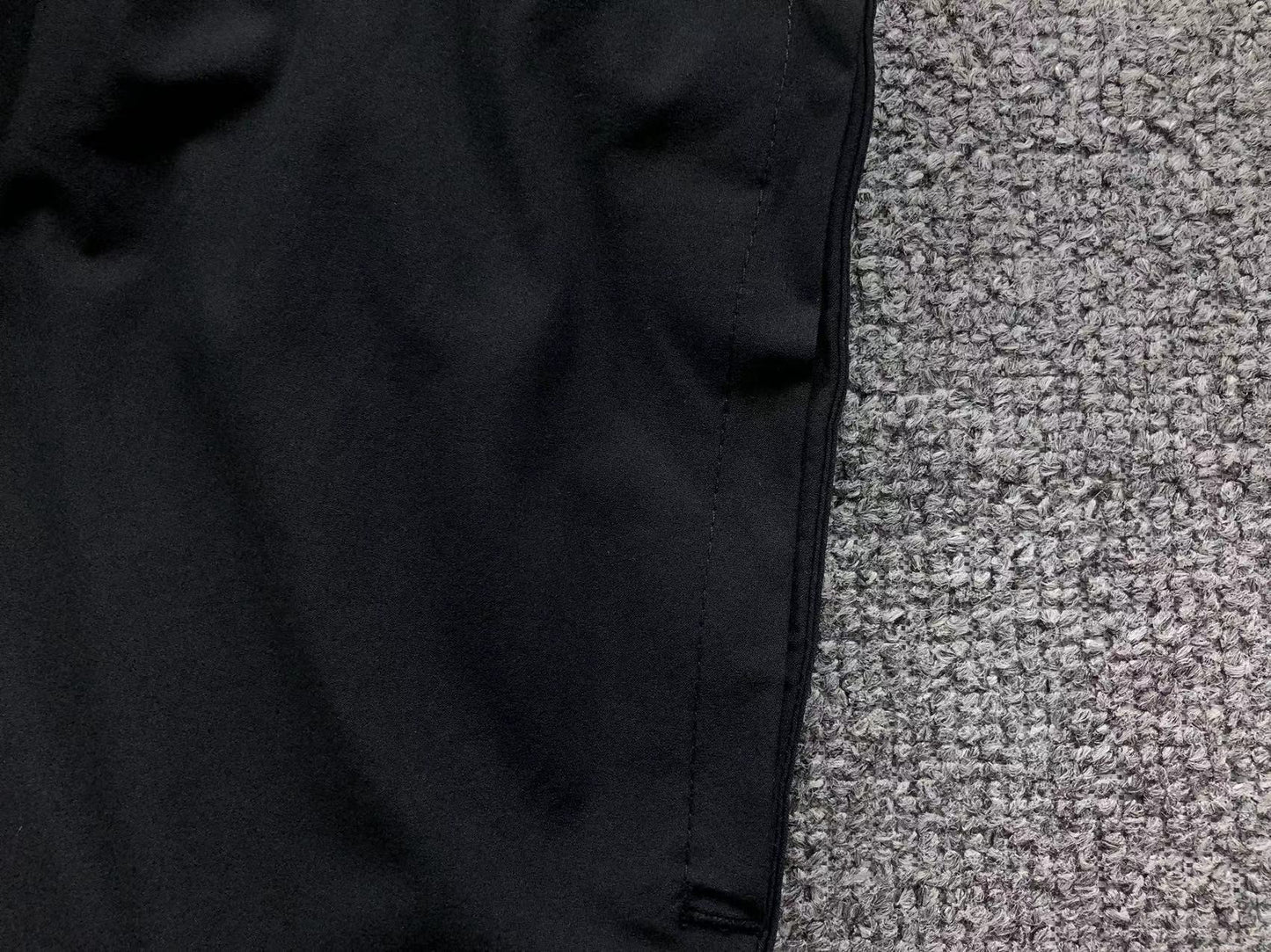 Calça Adidas Tech Minimal Logo Jogger