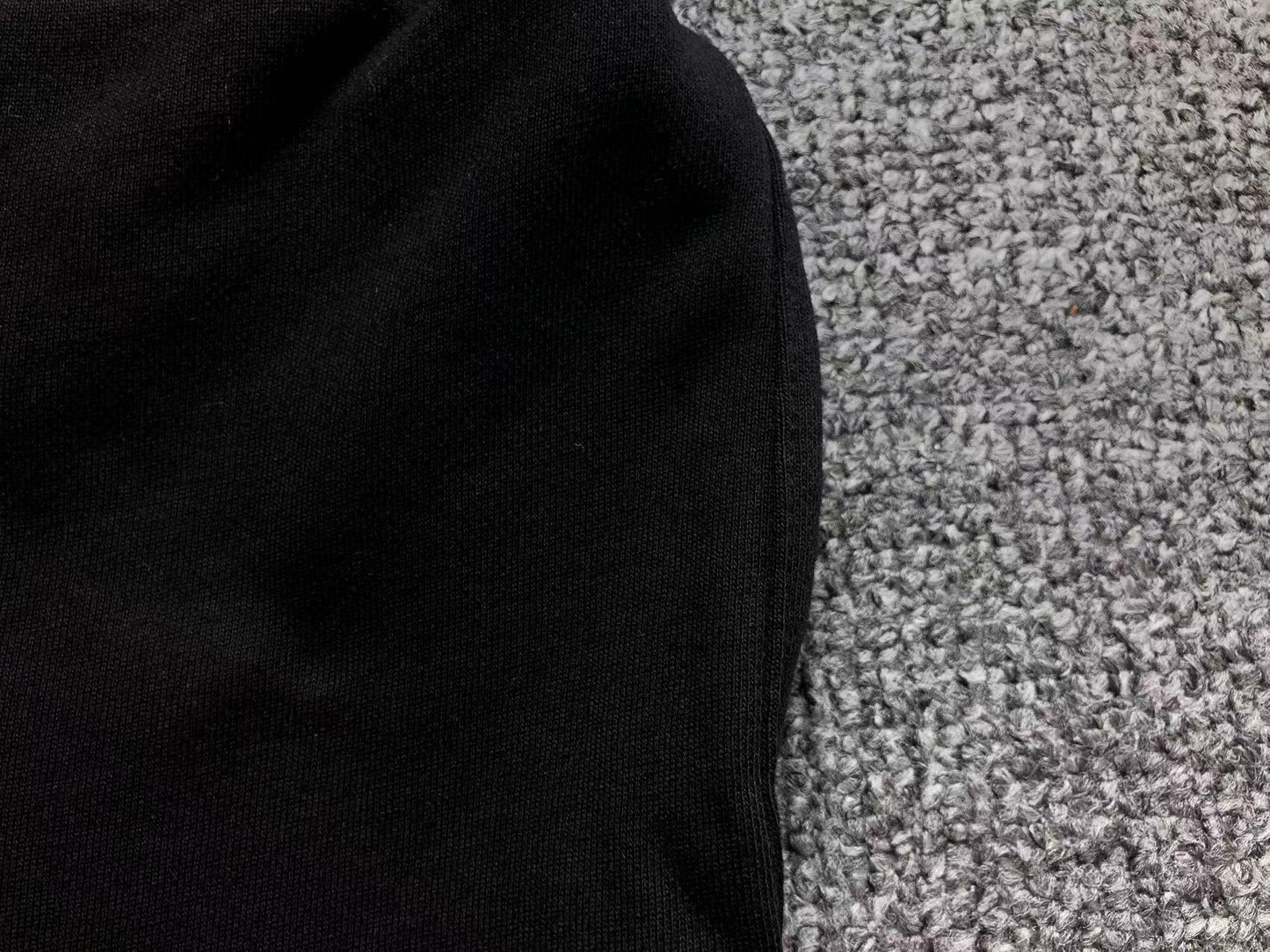 Short AMI Paris Pocket Heart Logo