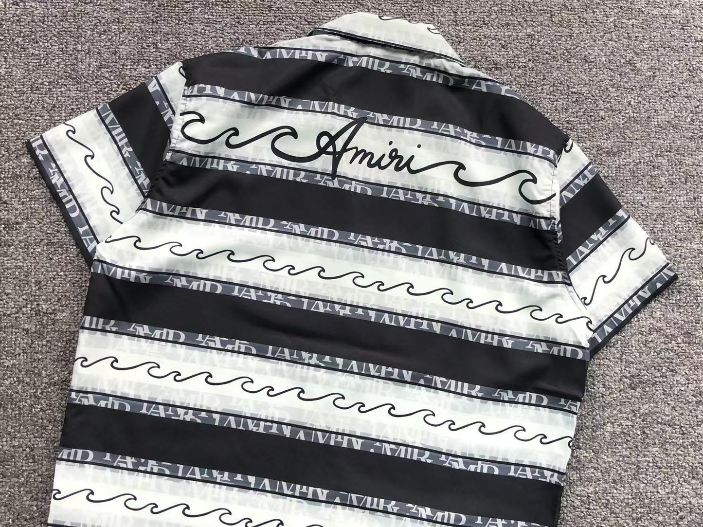 Conjunto AMIRI Coastal Lines