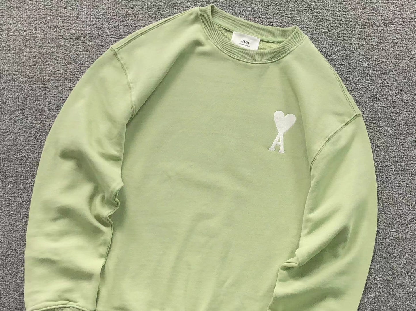 Moletom AMI Paris Crewneck Minimal