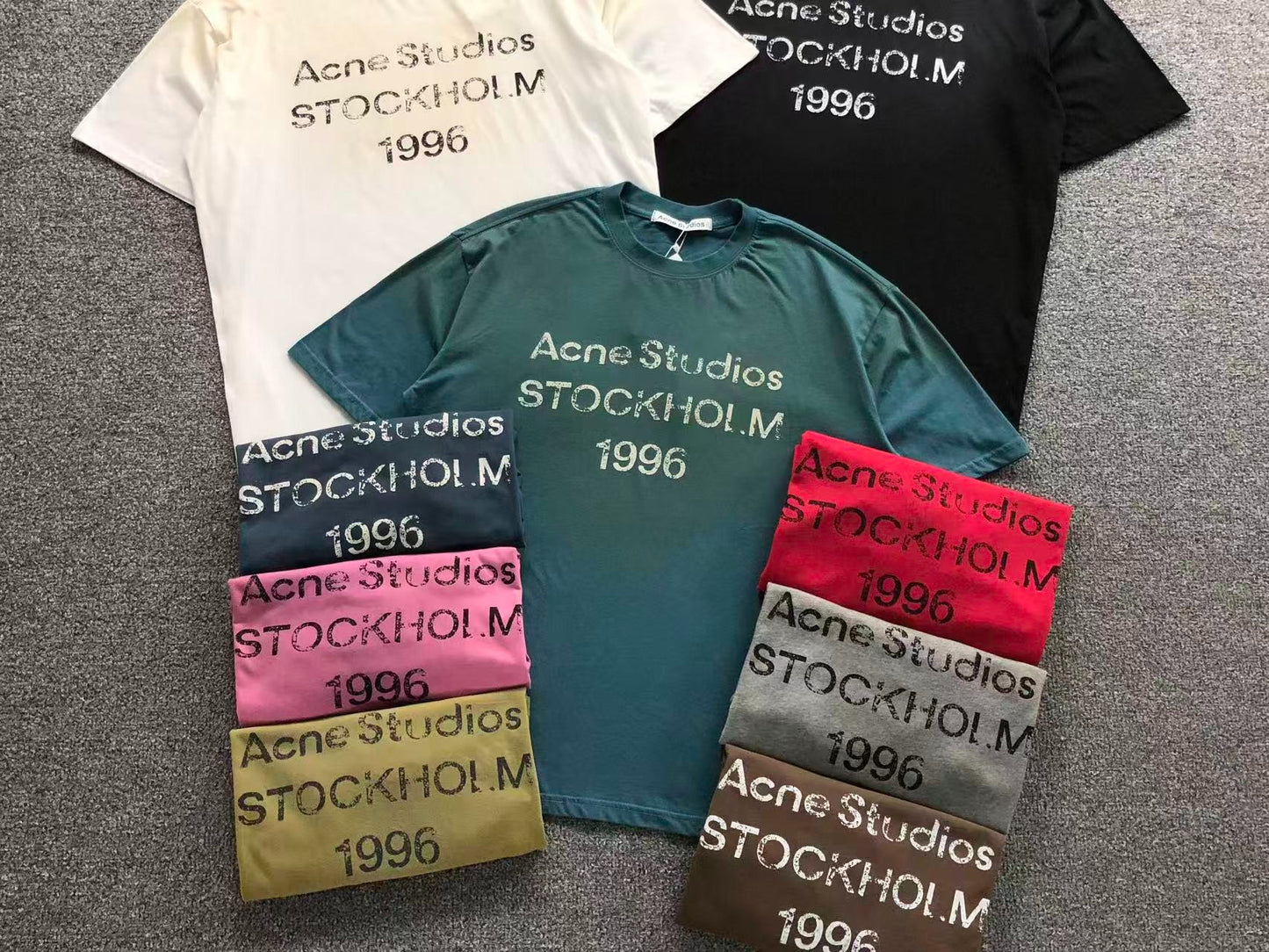 Camiseta Acne Studios Stockholm 1996 Vintage Logo