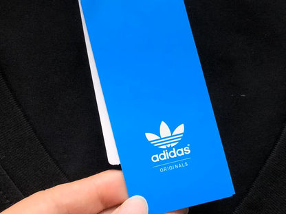 Camiseta adidas Sport V-Neck Fit Tee