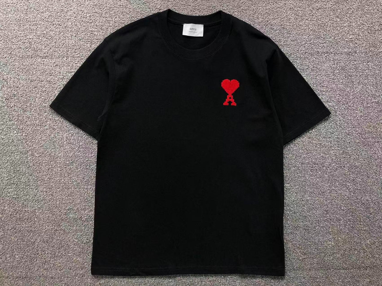 Camiseta AMI Paris Classic Logo Vermelho