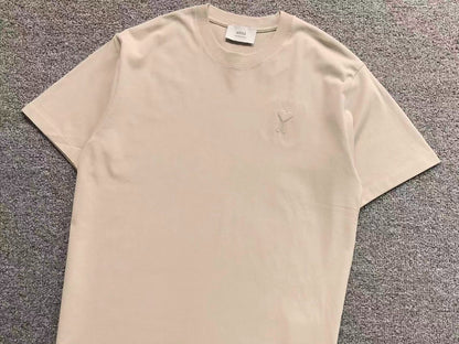 Camiseta AMI Paris Logo Coração Mini Bordado