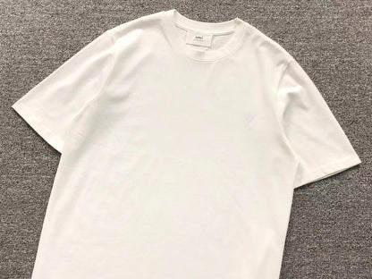 Camiseta AMI Paris Mini Heart Logo Minimal