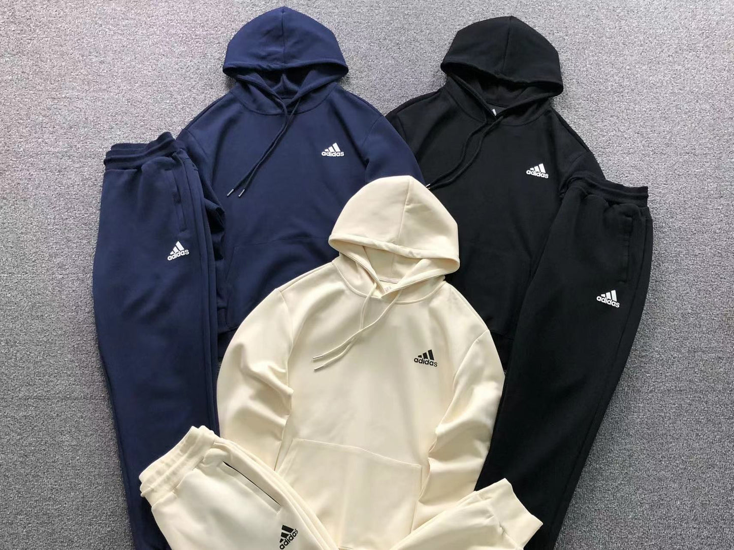 Conjunto Adidas Minimal Essential Hoodie