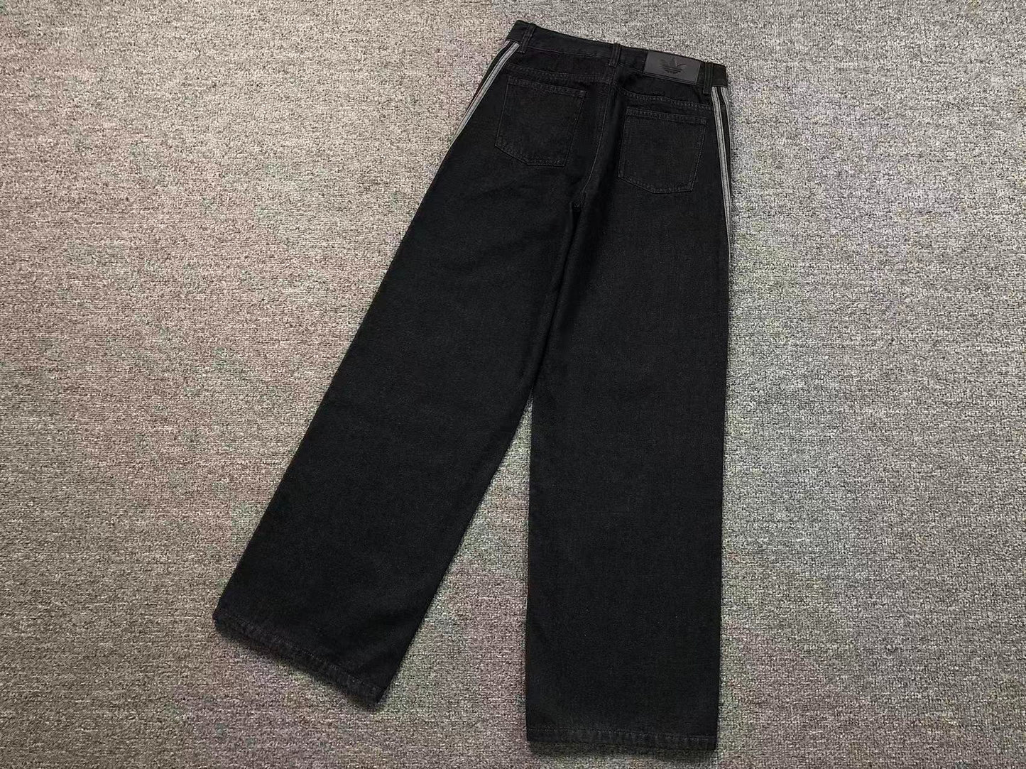 Calça Adidas Urban Straight Jeans